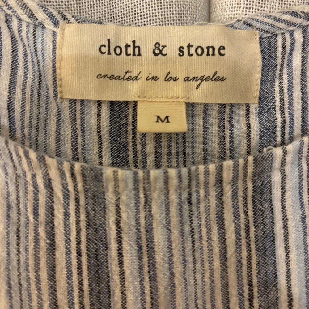 Cloth & Stone Women's Sleeveless Tank Top Linen Blend, Button, Medium - Picture 2 of 6